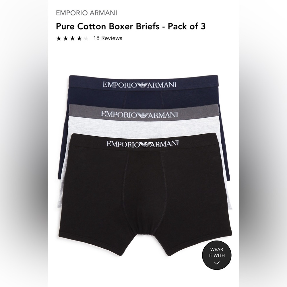 Bundle contains 2 packs of size large boxers. Each pack has 3 cotton boxers.